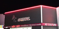 entourage lumineux led vitrine magasin façade silhouette led intégrée résistant signalétique vitrophanie silhouettage leds enseigne qualité